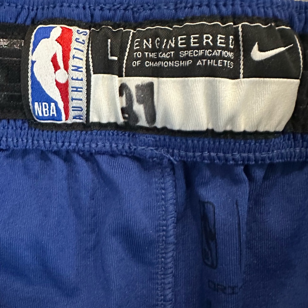 Men’s Nike NBA New York Knicks Team Practice Shorts with Swoosh Logo, Size L. - Picture 9 of 16